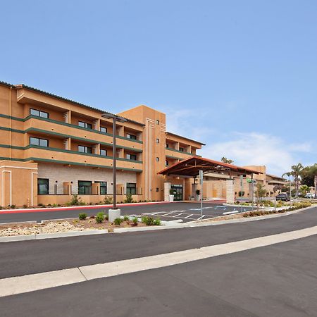Holiday Inn Express Hotel & Suites Ventura Harbor By Ihg Zewnętrze zdjęcie