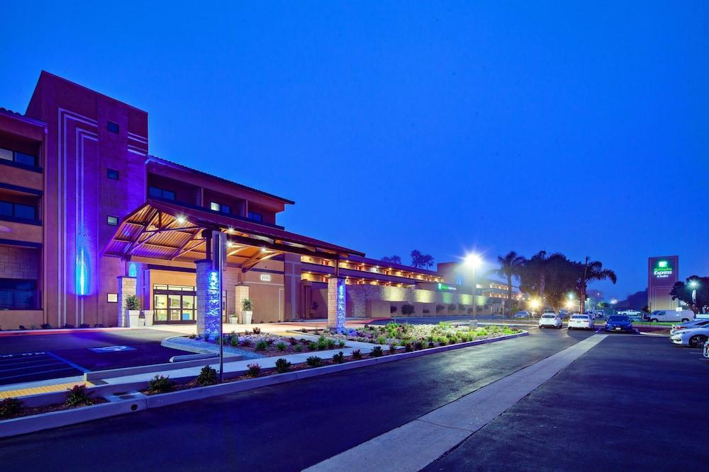 Holiday Inn Express Hotel & Suites Ventura Harbor By Ihg Zewnętrze zdjęcie
