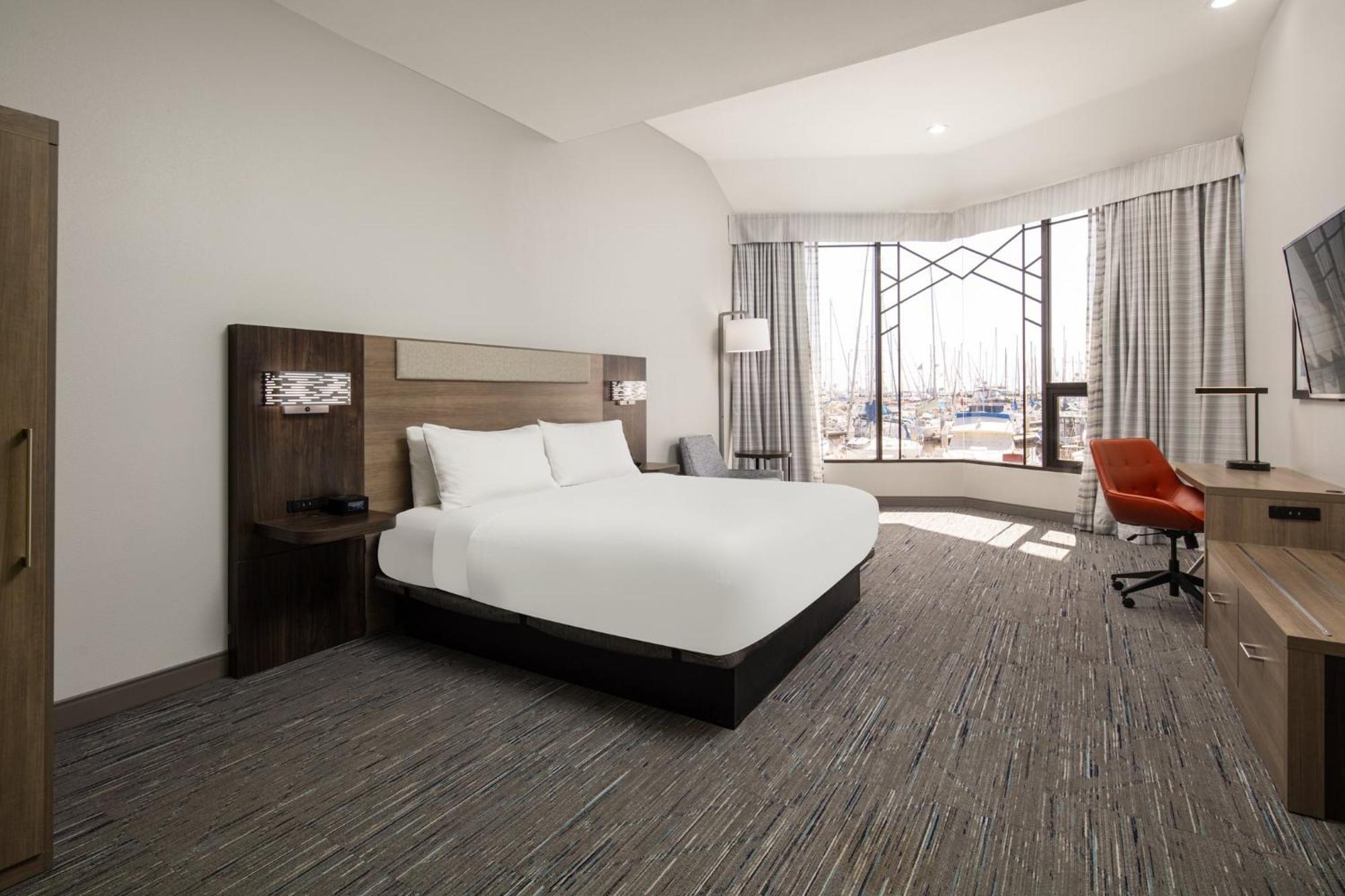 Holiday Inn Express Hotel & Suites Ventura Harbor By Ihg Zewnętrze zdjęcie