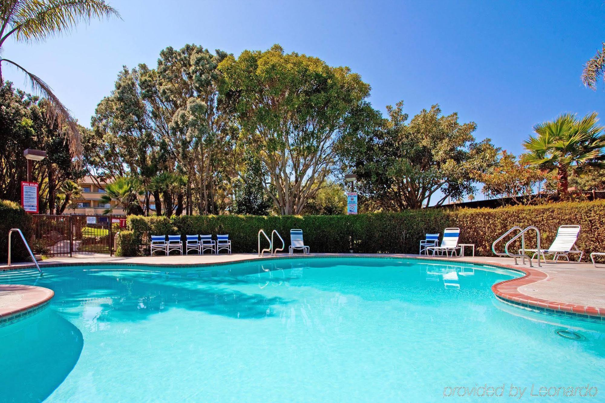 Holiday Inn Express Hotel & Suites Ventura Harbor By Ihg Udogodnienia zdjęcie