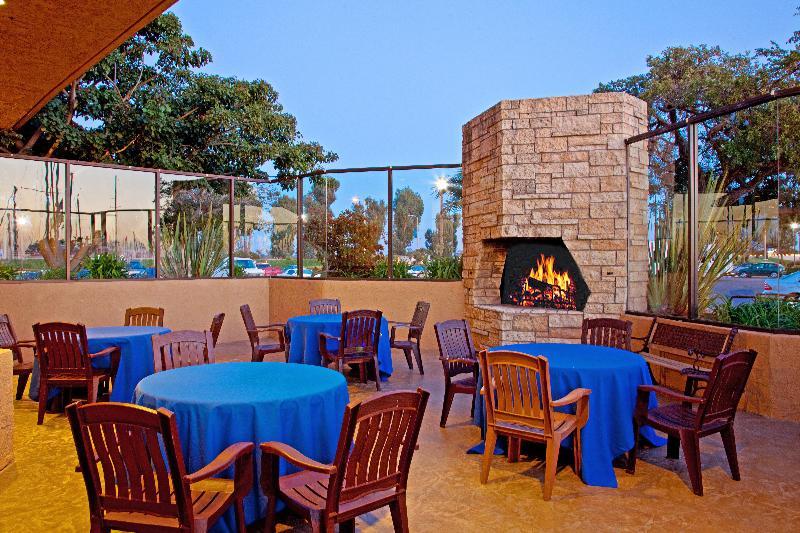 Holiday Inn Express Hotel & Suites Ventura Harbor By Ihg Zewnętrze zdjęcie